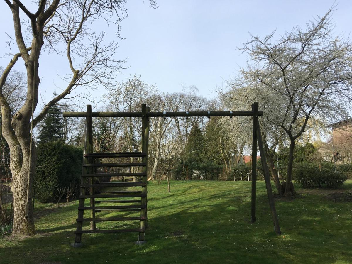 Ferienwohnung Kastanienblick Oder Parkblick, Oder Unser Radlerzimmer! Ziethen  Eksteriør bilde