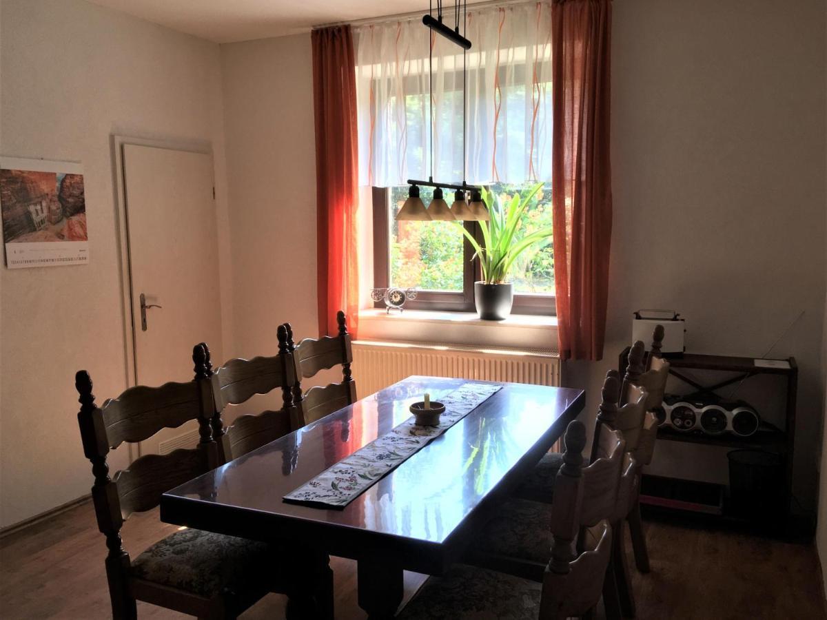 Ferienwohnung Kastanienblick Oder Parkblick, Oder Unser Radlerzimmer! Ziethen  Eksteriør bilde