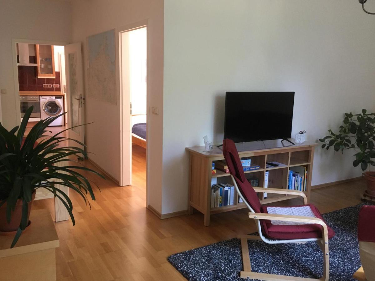 Ferienwohnung Kastanienblick Oder Parkblick, Oder Unser Radlerzimmer! Ziethen  Eksteriør bilde